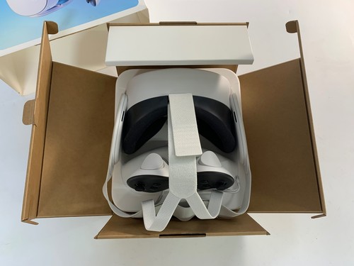 Meta Quest 3S 128GB Standalone All-in-One VR Headset w/ Box - Picture 12 of 13