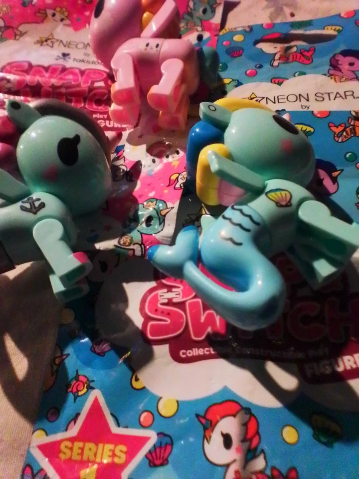 Tokidoki Snap N Switch Juguete Unicorno y Mermicorno Figuras Construible Bolsa Ciega Foto 4 de 4