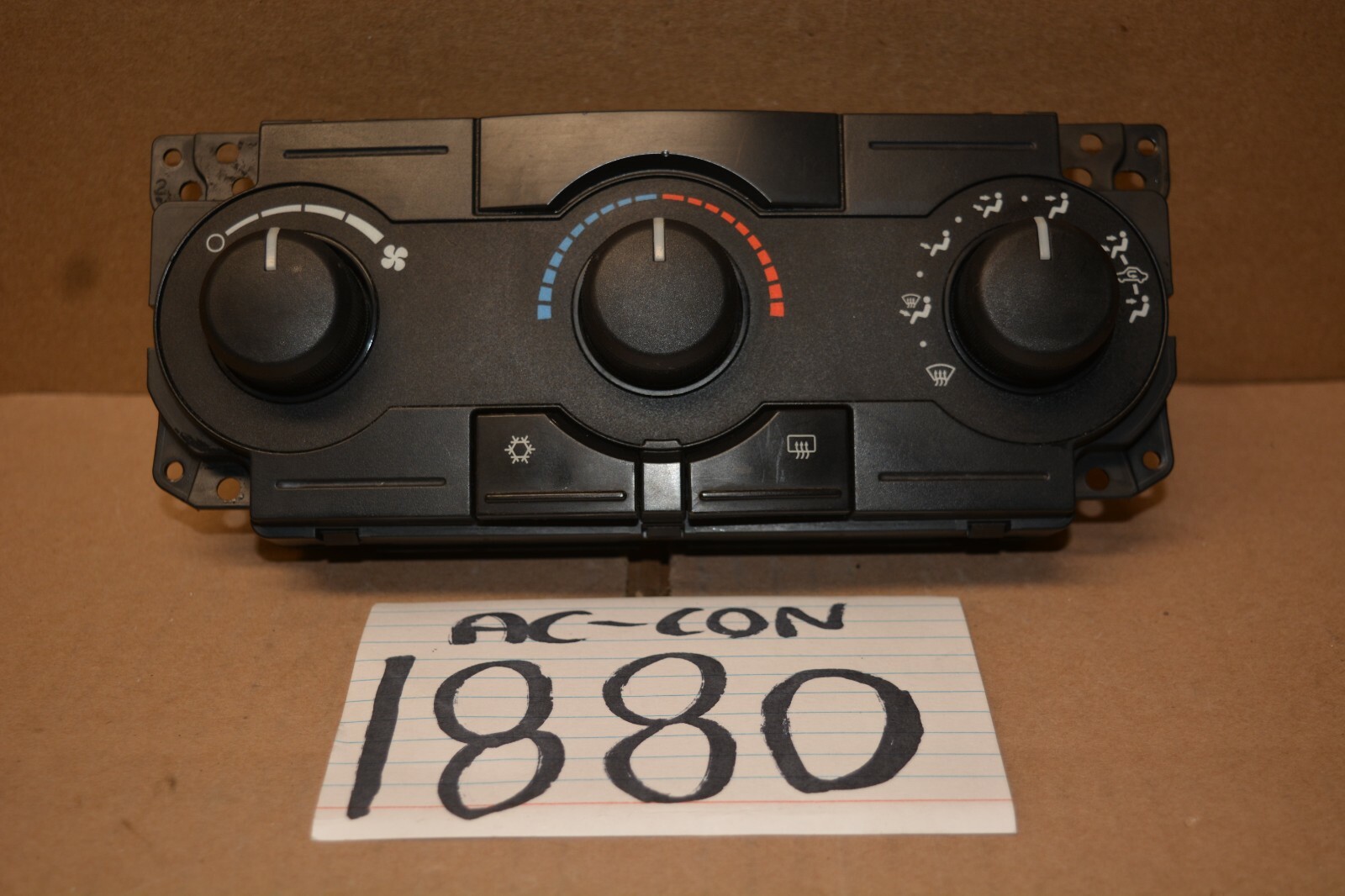 05 06 07 Jeep Grand Cherokee AC and Heater Control Used Stock #1880-AC 