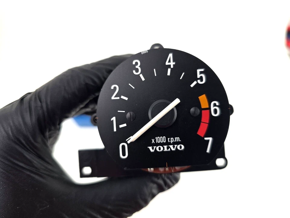 NOS Volvo 240 260 264 262 265 164 Bertone VDO Tachometer 6 Cylinder 283547-8 - Image 2 of 4