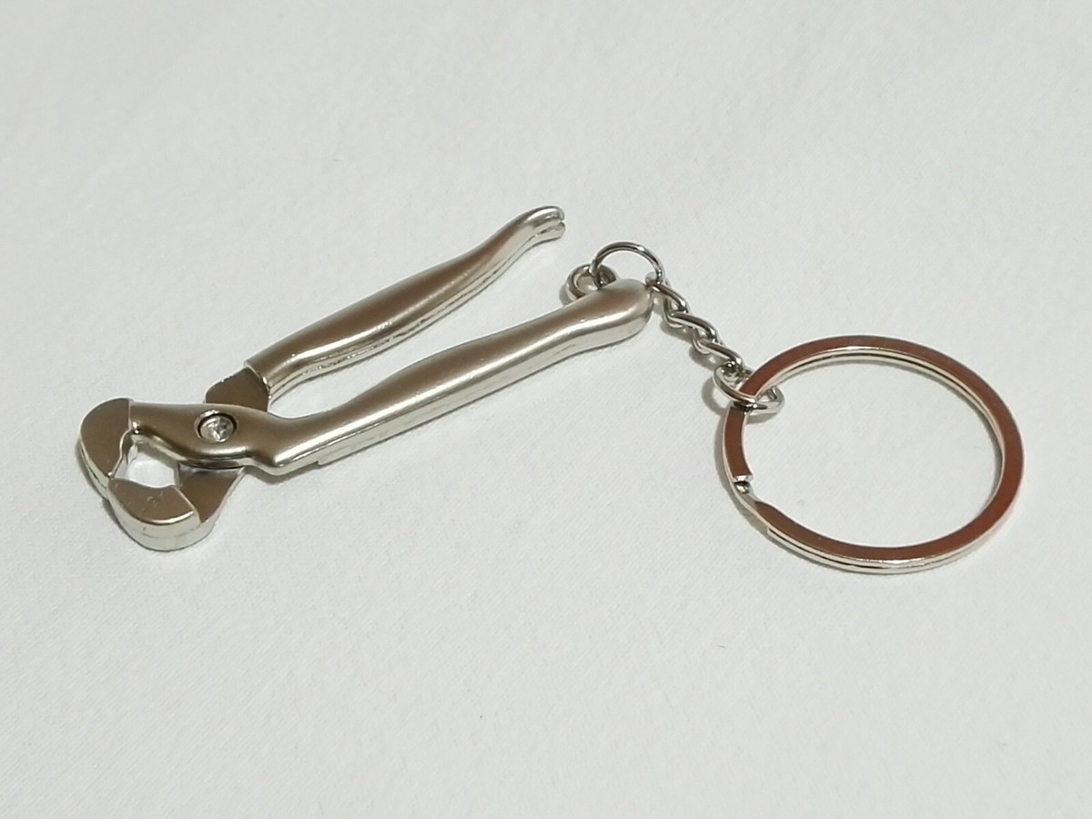 VmG-Store Portachiavi in metallo in miniatura – Portachiavi di alta qualità ed elegante per artigiani e amanti della tecnologia, Pinze da dentizione, 60mm