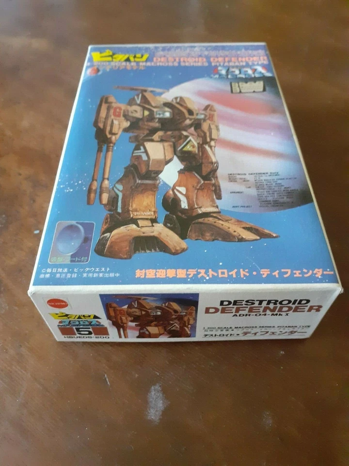 Destroid Defender 1.200 scale Macross Series Pitaban kit Nichimo made in Japan - Image 3 of 4