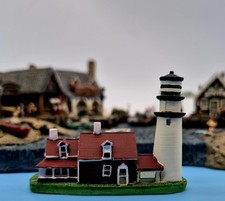 Maßgeschneidert Spur T 3mm Maßstab 1:450 Modelleisenbahn Küsten Leuchtturm bemalt Diorama