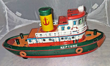 VINTAGE BATTERY OPERATED TUG BOAT NEPTUNE MYSTERY  SHAKE ACTION TIN TOY Mint