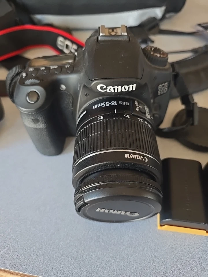 Canon EOS 60D 18MP DSLR Camera With Remotes, And Extras - Image 2 of 3
