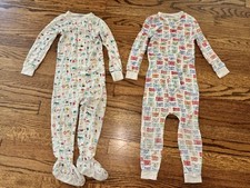 Lot Of 2 Magnetic Me Magneticme 18-24 Month 18 24 Mo Boy Girl Pajamas Pjs Soft