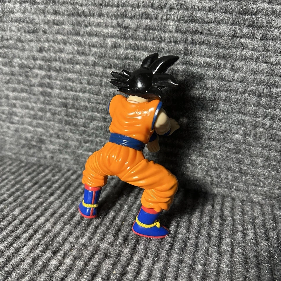 复古 1989 年 Goku Dragon Ball Z 可动人偶罕见收藏品动漫玩具 — 第 2/4 张图片