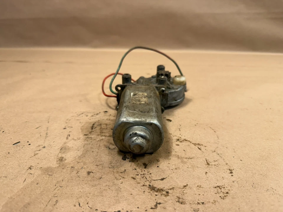 Motor limpiaparabrisas OEM Jaguar XJS 88-89 DELCO Foto 2 de 4