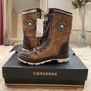 converse boot