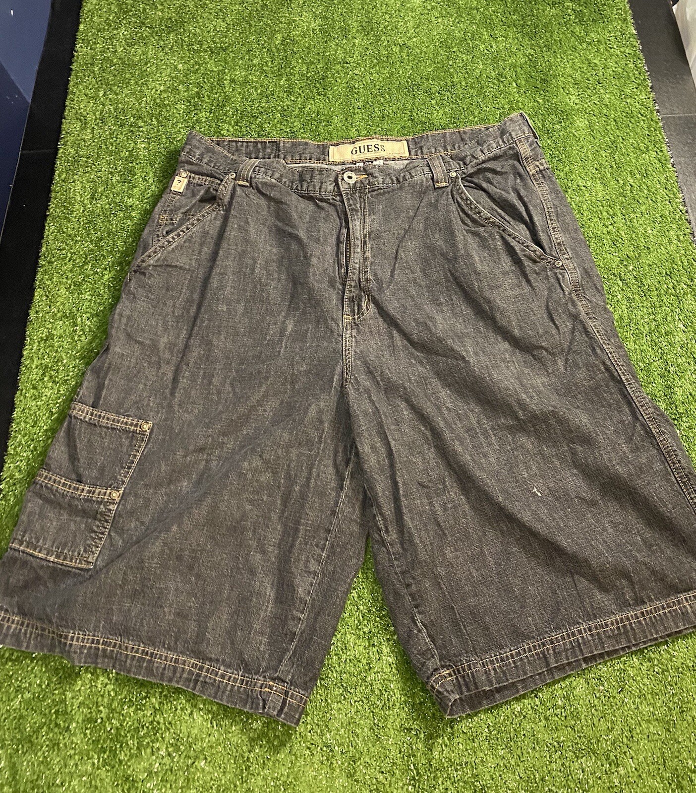 Vintage Guess Jeans Denim Cargo shorts black Mens siz… Gem