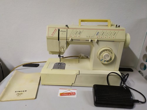 Machine a coudre Singer Mélodie 40 - électrique - Fonctionne + notice
