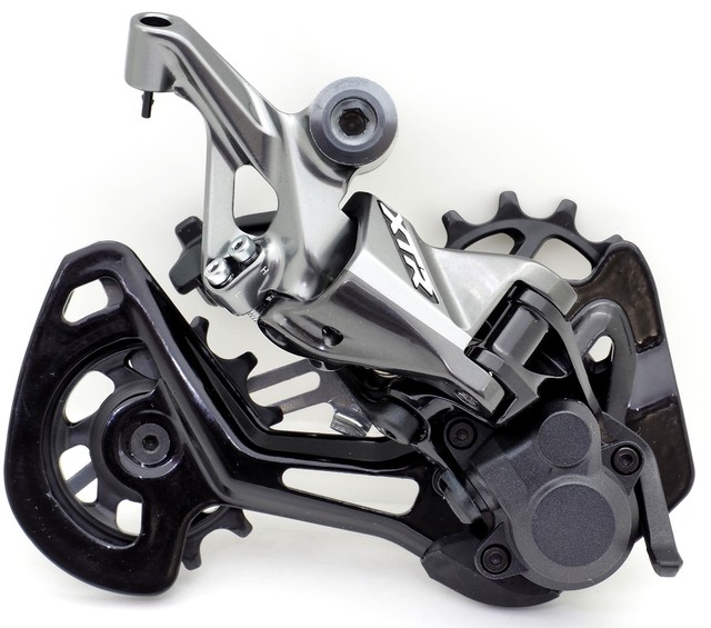 m9100 rear derailleur