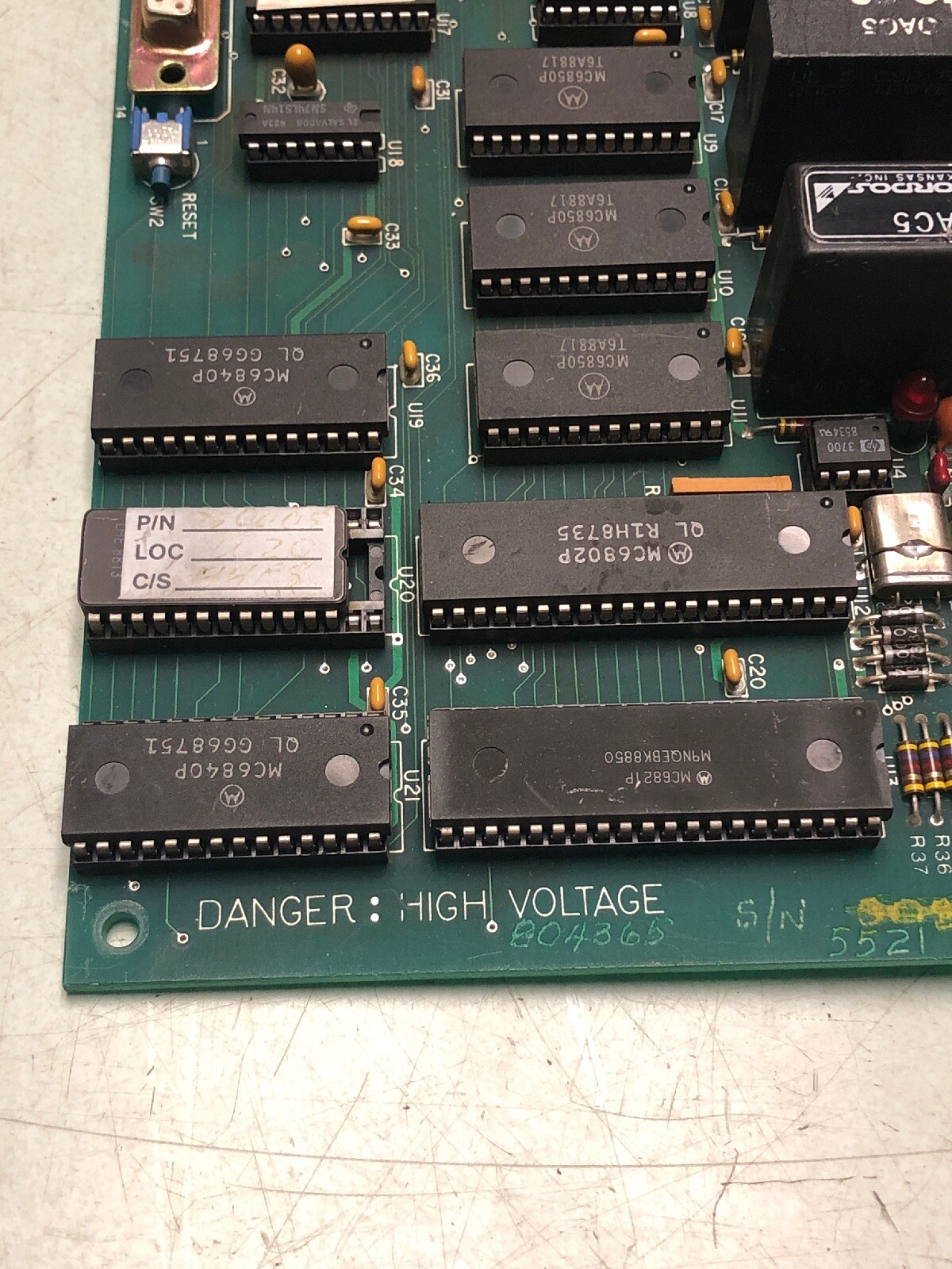 Picture 4 of 12