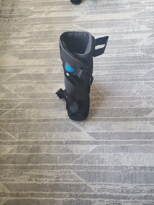 Full Achilles Walking Boot Orthopedic Brace Shoe and other equipment 