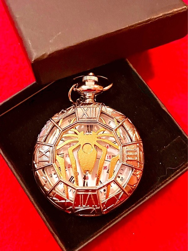 Reloj de Bolsillo Spider-Man. Reloj para Súperhéores para regalar o coleccionar.