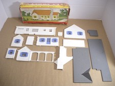 Vintage Bachmann Plasticville O/S Guage Scenery Kit 1 1/2 Story Rancher No. 1701