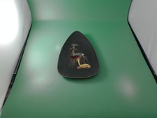 Wandteller Ruscha Keramik dreieckige Form von Arno Kiechle