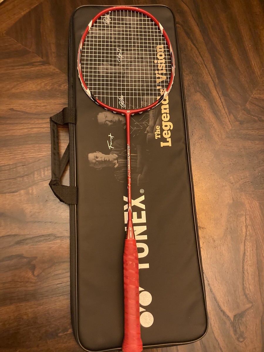 Yonex ARCSABER 10 ARC10THL Legend Vision Taufik Hidaya Red Yonex ARCSABER 10 ARC10THL Legend Vision Taufik Hidaya Red