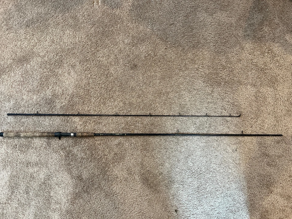 Daiwa Heartland S Model HL-SS1062MHRB Bait Casting Fishing Rod 10'6" Med/Heavy - Image 4 of 4