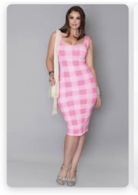 green emerald velvet dress Black and White Checkered Dress – Harper Mill Boutique main image 0