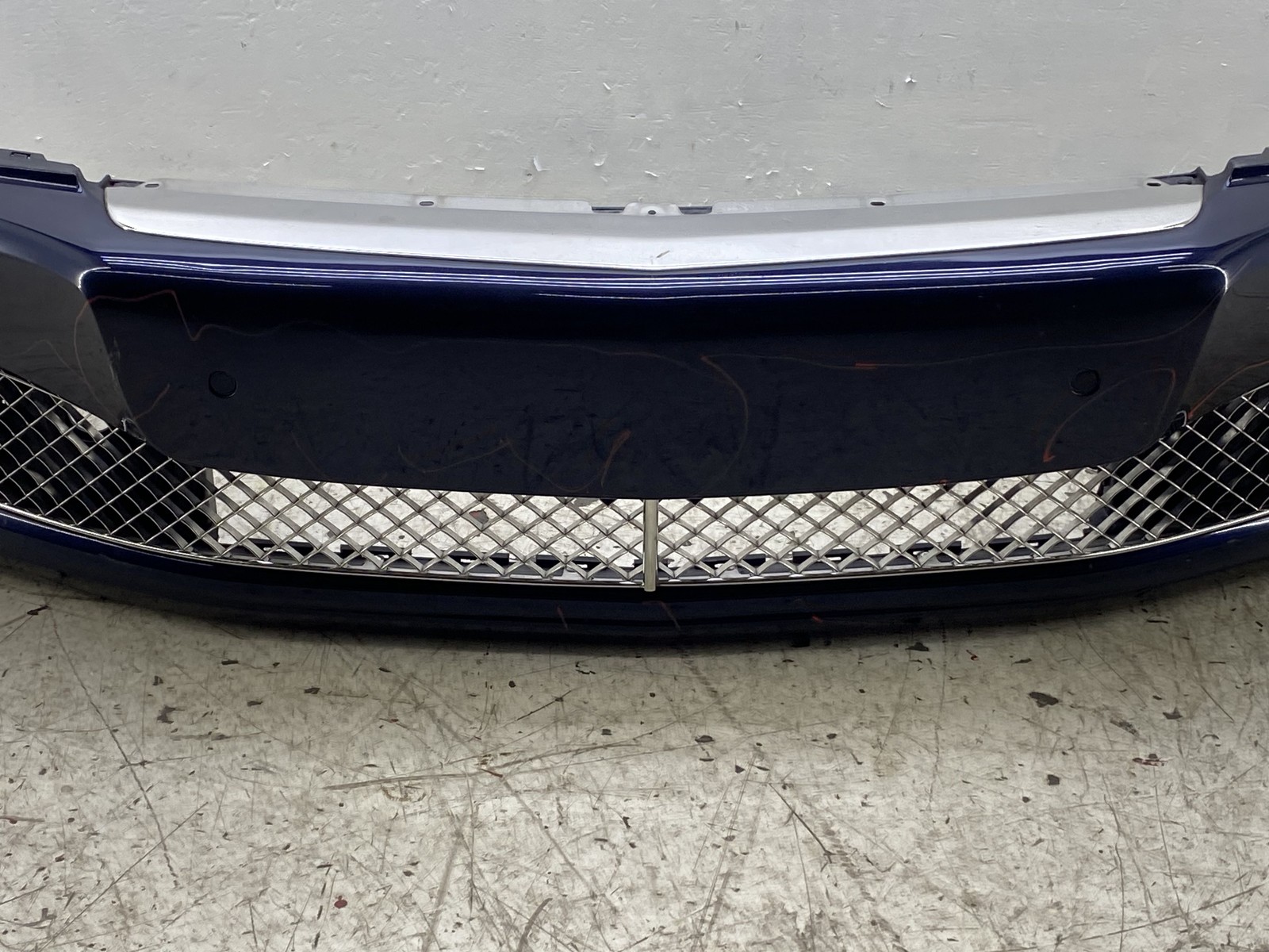 2010-2016 BENTLEY MULSANNE FRONT BUMPER COVER FOG LIGHT W/O RADAR SENSORS