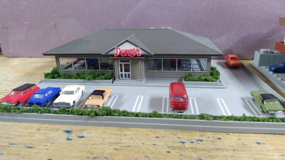 N KATO DENNYS AND ROYAL GARDEN RESTAURANTS W CARS!,  LOT OF 2 BUILDINGS  - Image 2 of 4