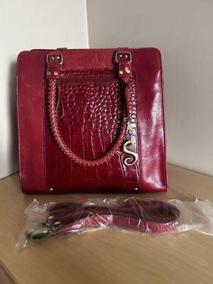 *NEW, UNUSED* Maroon Red Leather Luxury Handbag w/ S Initial Pendant   Nan Bran