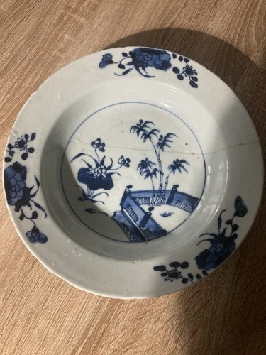 Antique 18C Hand Painted Chinese Bowl