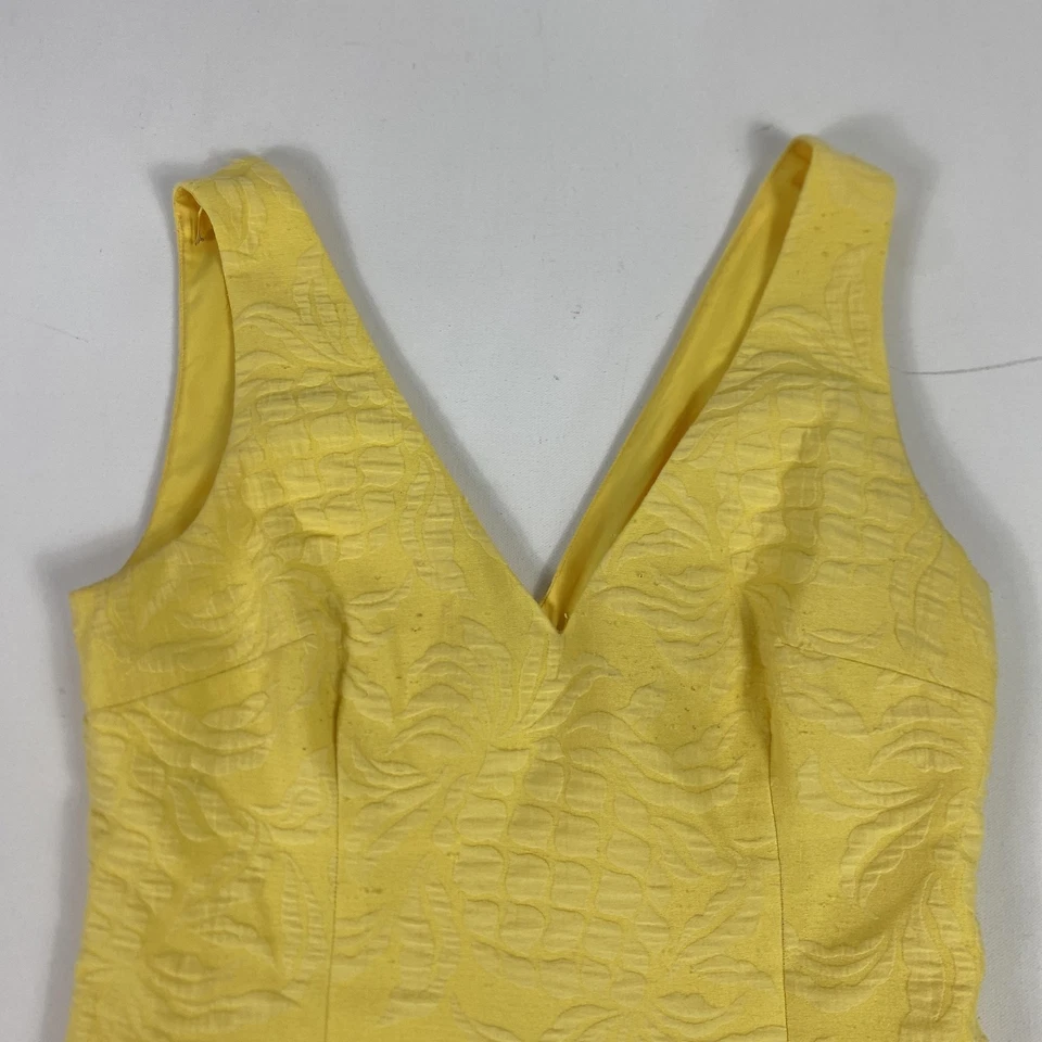 Vestido Vaina Lilly Pulitzer Mujer Jacquard Amarillo Pequeño Sin Mangas Cuello en V Foto 4 de 4