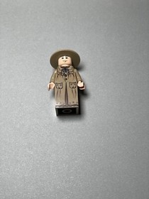 LEGO Harry Potter Professor Pomona Sprout Minifigure hp131 From Hogwarts 4867