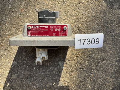 Eaton Crouse Hinds EDSC21273 SA , EDS 3-Position Selector Switch Control Station