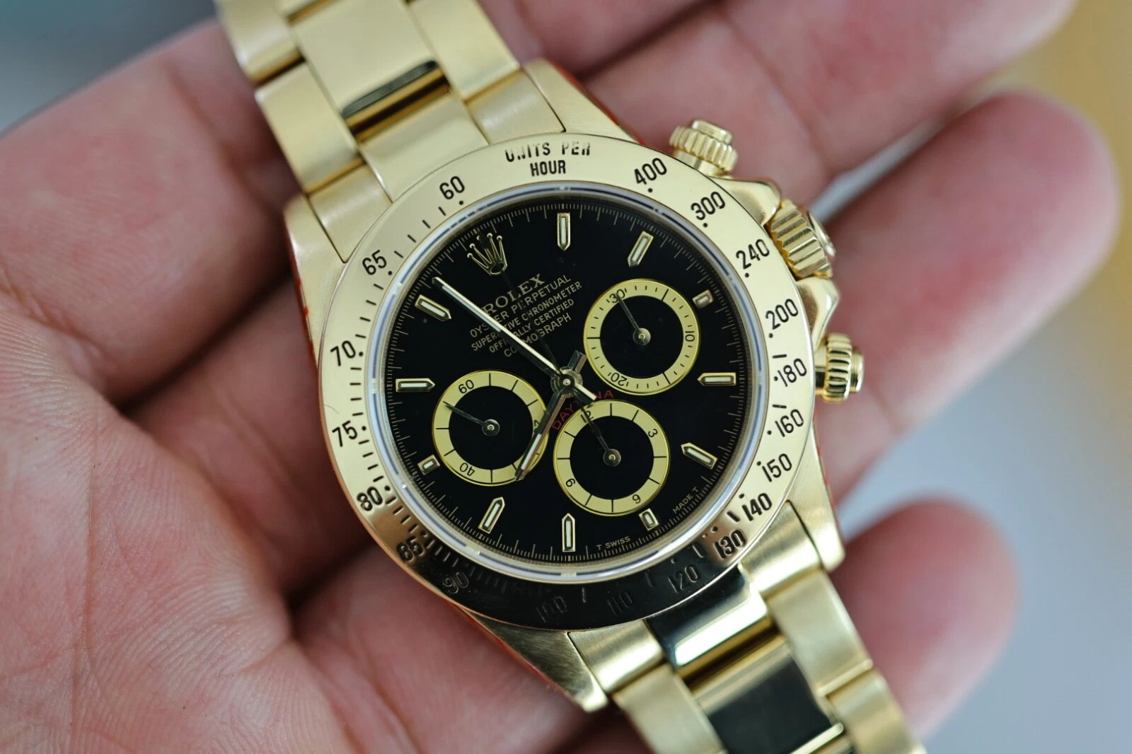 Rolex 16528 Daytona Zenith 18k Yellow Gold black inverted 6 dial 1991 box papers