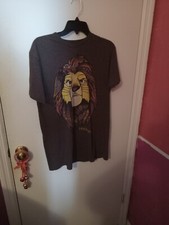 Women's Size M Disney Lion King Simba Mufasa Graphic Tshirt