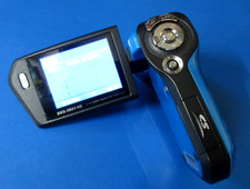 DXG 5B6V HD 8X Zoom 5MP Camcorder Blue Tested  Micro SD  USB Cable