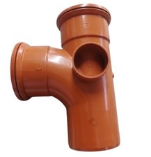 Unterirdische Entwässerung 110 mm 87,5° Abzweig Doppelmuffe