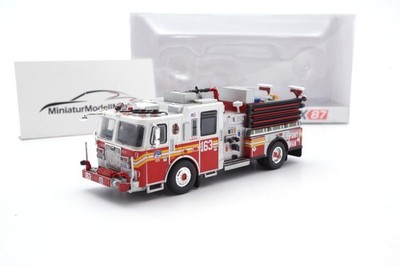 KME Severe Service - Staten Island - 2015 - 1:87 - PCX87 (PCX870683)