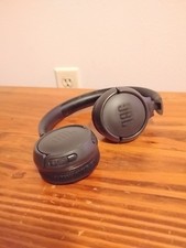 JBL Tune 520BT Wireless Bluetooth On-Ear Headphones