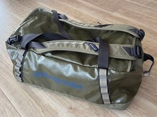 Borsa da viaggio Patagonia Black Hole Duffel 60L verde oliva con cinghie per ...