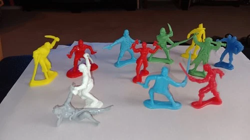 Marx, Hing Fat etc 1/32 54mm Copies Plastic Warrior of the World Pirates Lot