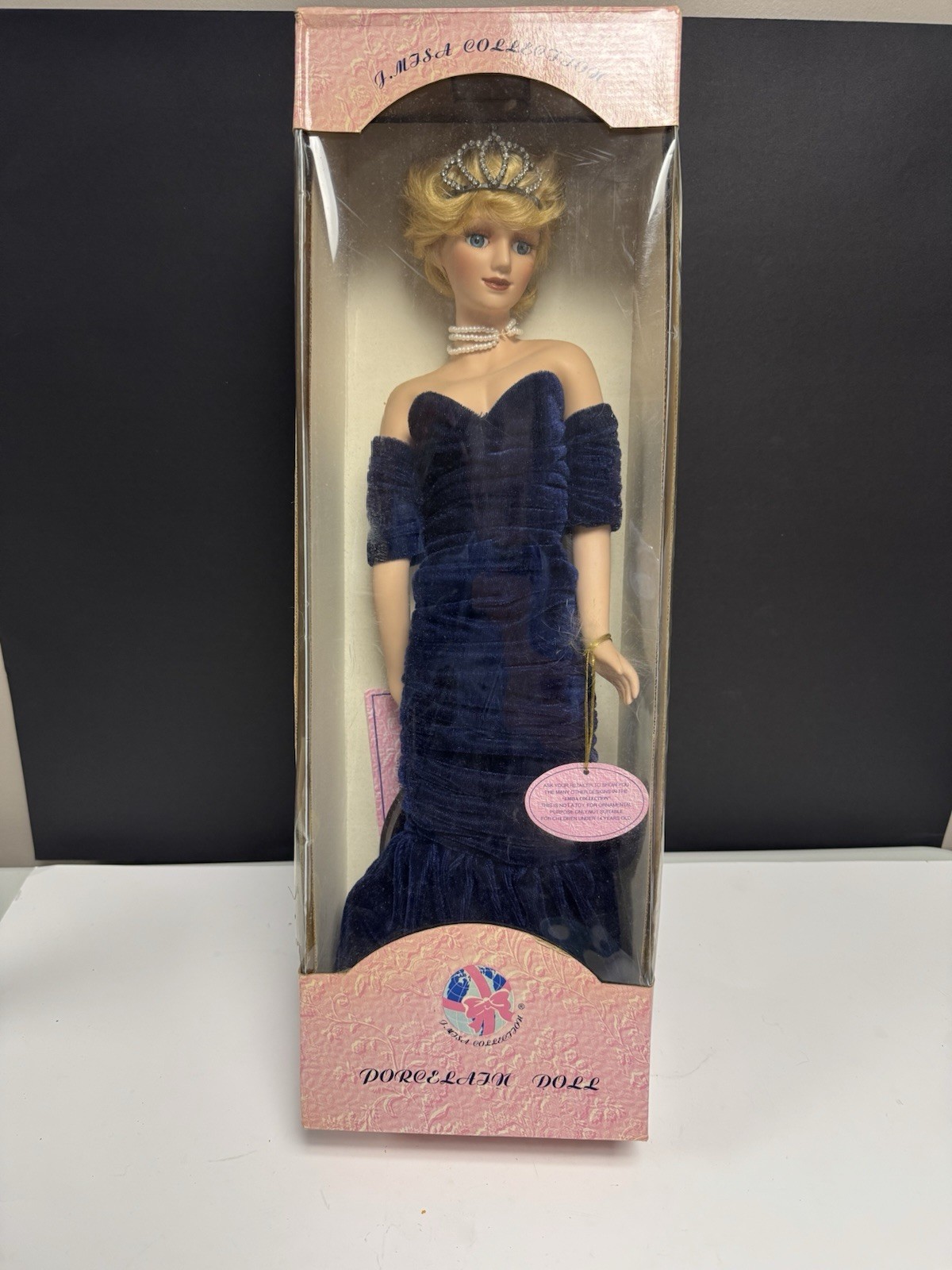 Vintage J.MISA Collection Princess Diana Porcelain Doll w/COA in Original Box