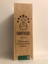 Chartreuse V.E.P. verte 2025 VEP green in wooden box 1l 54% liquor from barrique