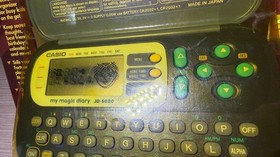 READ INFO- Blister- Casio Club my magic Diary Cool JD-5000 Game & watch loopy