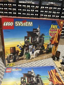 LEGO: Bandit's Secret Hideout (6761) 100% Complete w/ Box & Instructions