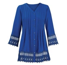 Collections Etc. Women’s Pintuck Lace Trim Button Down V Neck Tunic Small Blue