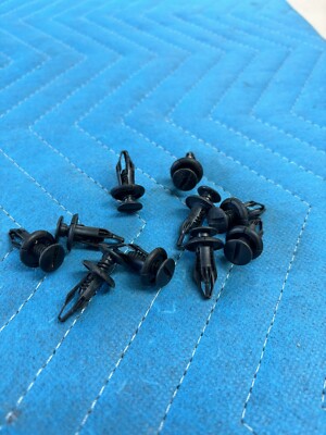 Yamaha Drive 2 Golf Cart Body Rivet (90269-07805) Pack Of (10)