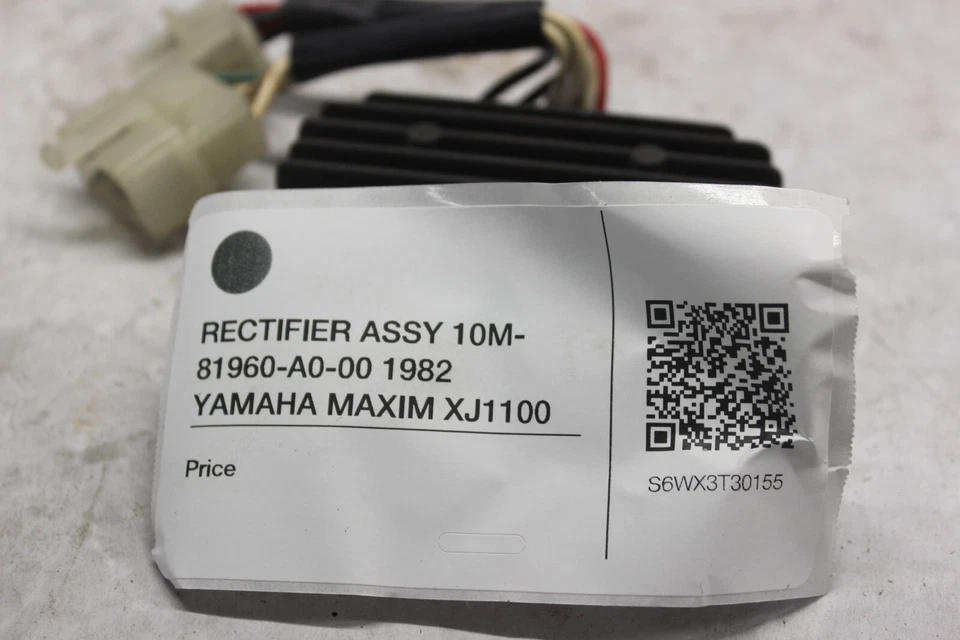 CONJUNTO RECTIFICADOR 10M-81960-A0-00 1982 YAMAHA MAXIM XJ1100 Foto 2 de 4