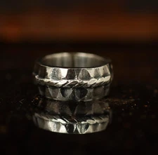 Signet Hammered 925 Silver band Ring, Wide band Bohemian Thumb Oxidize Ring