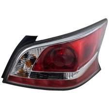 Tail Light For 2014-2015 Nissan Altima Halogen Standard Type Right
