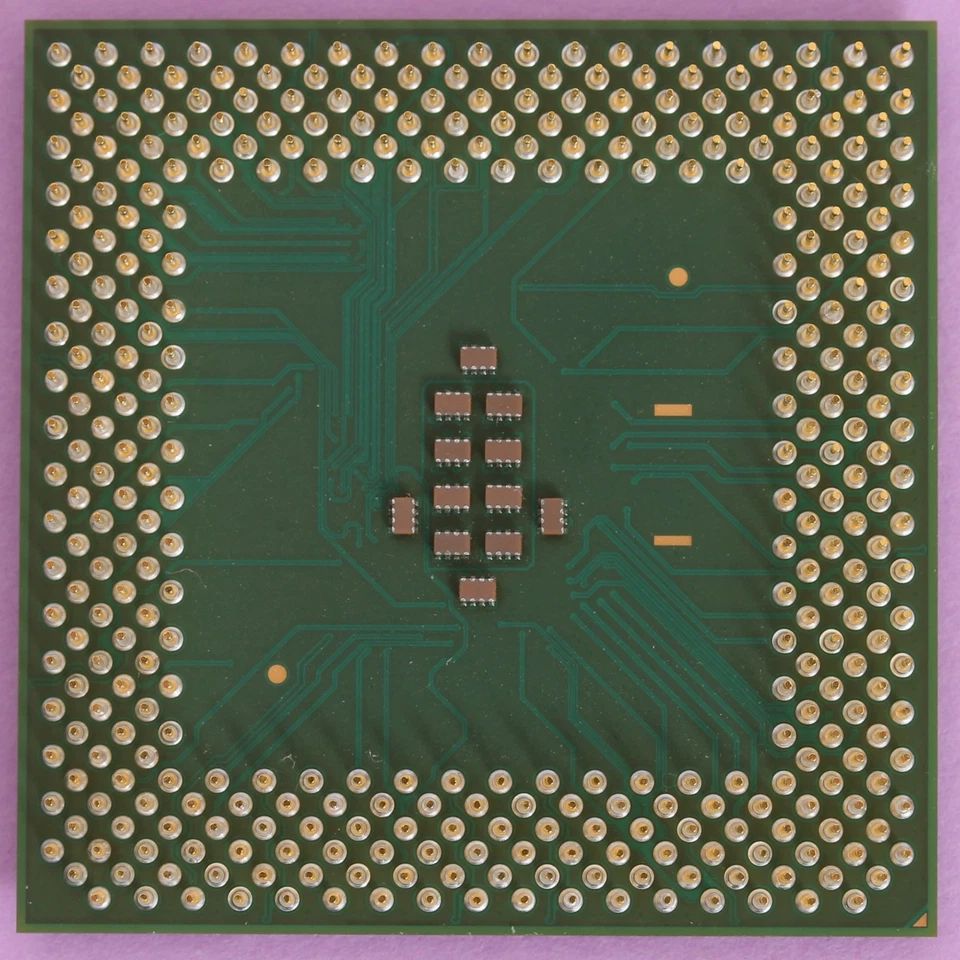 Intel Celeron 1.2Ghz Tualatin Socket 370 100Mhz FSB 256K Cache S370 CPU SL5Y5 - Image 3 of 3