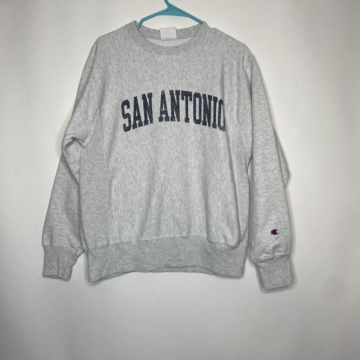 Champion Reverse Weave San Antonio Faded Adult M Crewneck Sweatshirt Light  Gray